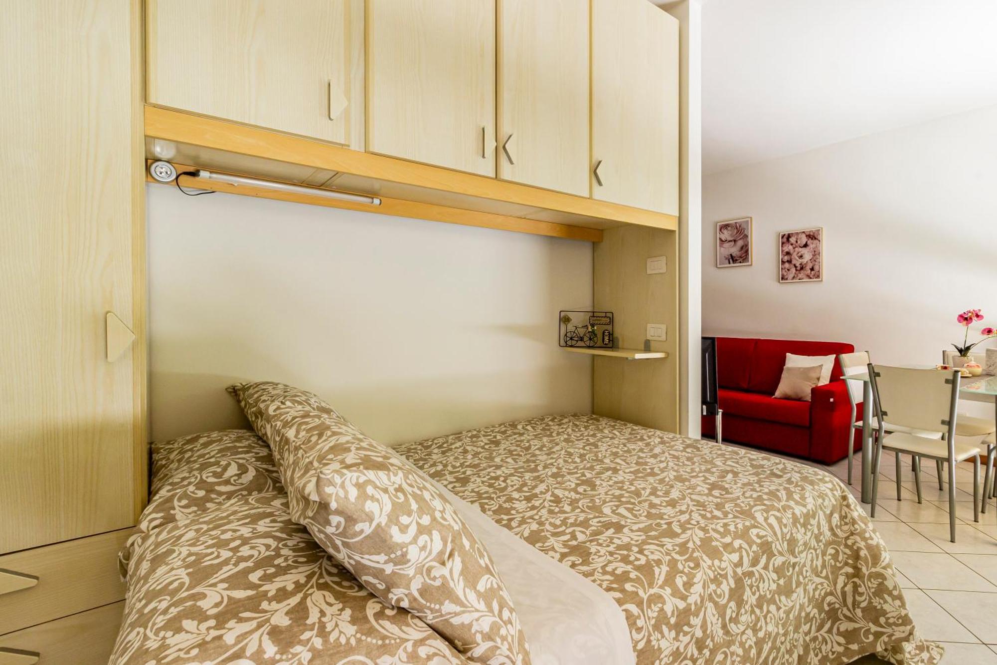 Apartamento Private Garden & Garage - Self Check-In & Remote Access Como Exterior foto